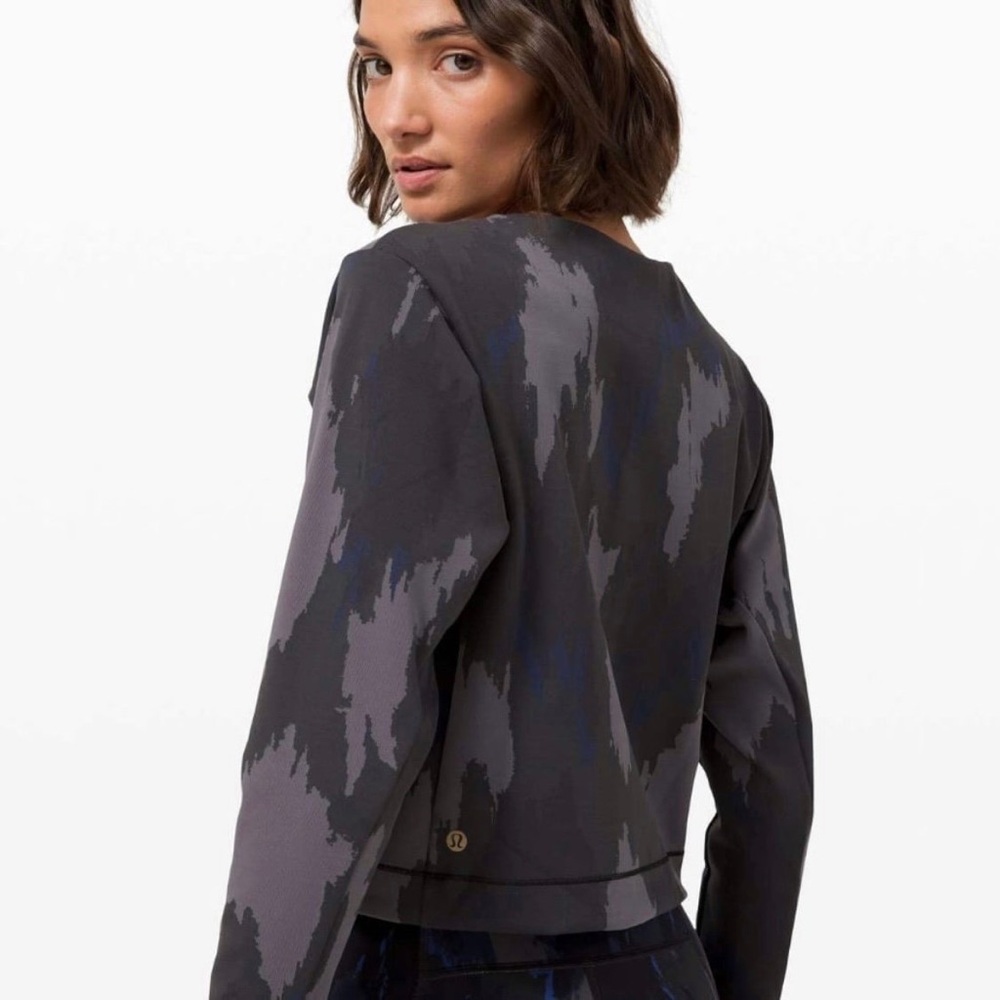 Lululemon Take The Moment Long Sleeve Sweatshirt *lululemon x‎ Robert Geller - Picture 4 of 9